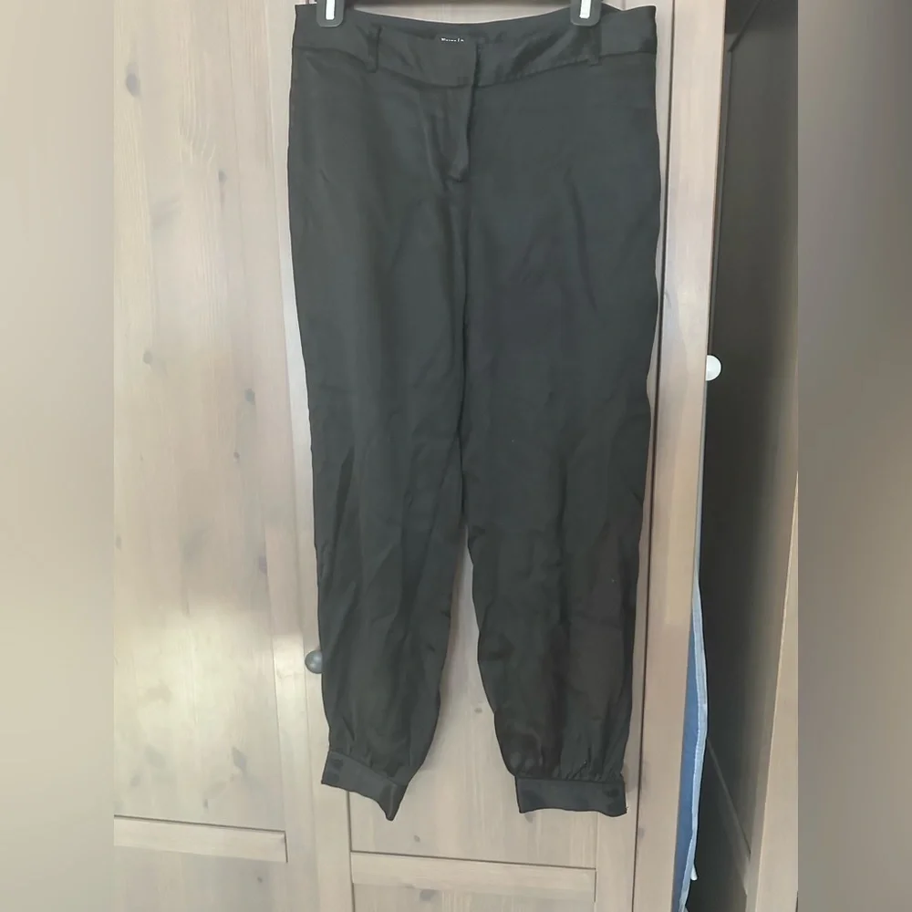 White House Black Market , Black Joggers, size 2 100% silk